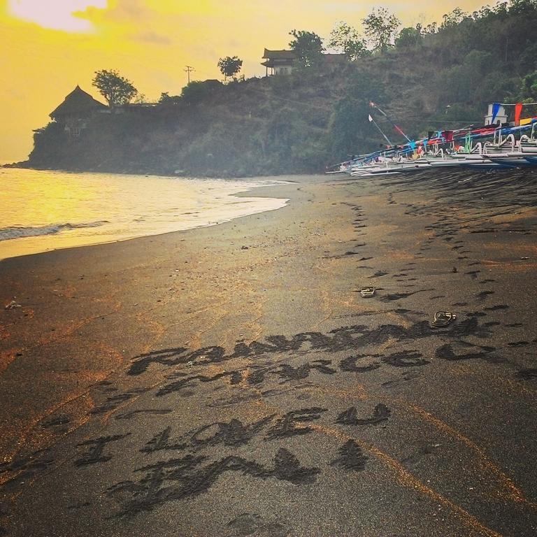 Amed Paradise Warung & House Bali Exterior foto